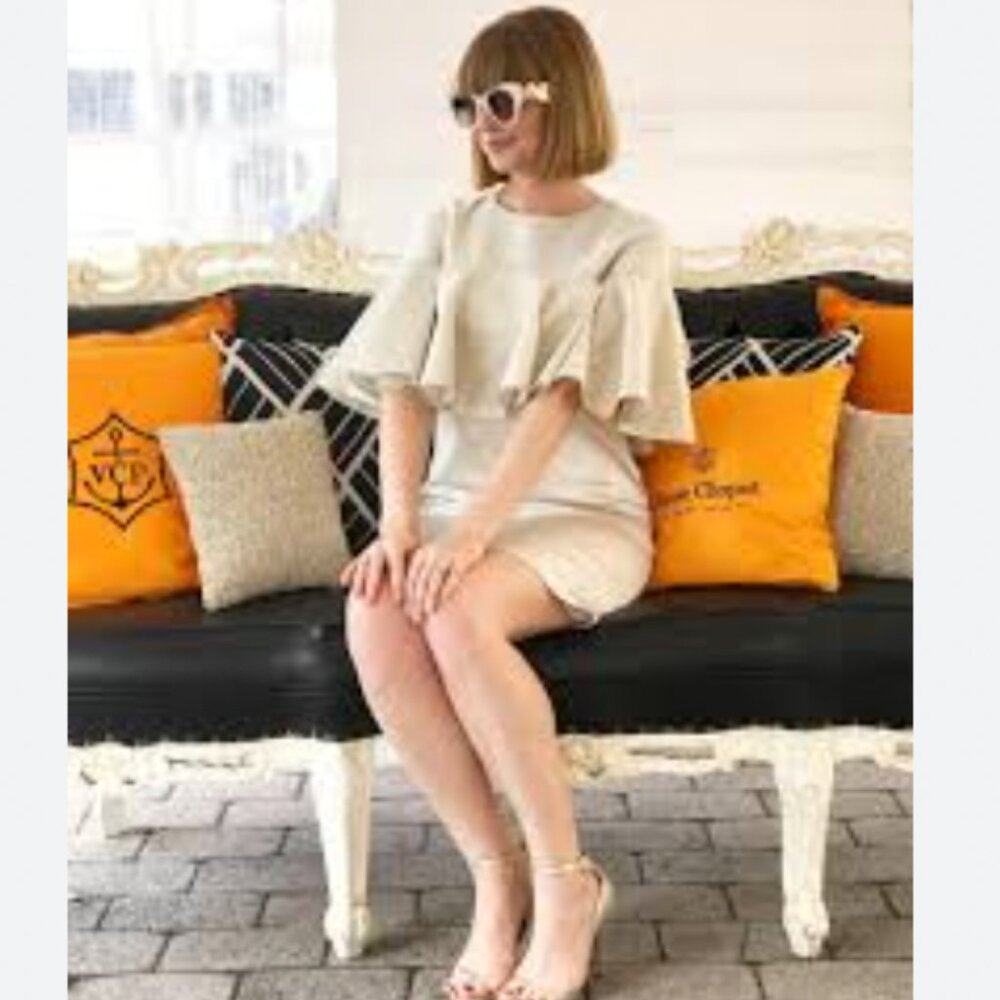 Camilyn Beth Veronica Ruffled Dress Size 0 EUC